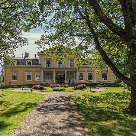 Mukkulan Kartano Hotel Lahti Buitenkant foto