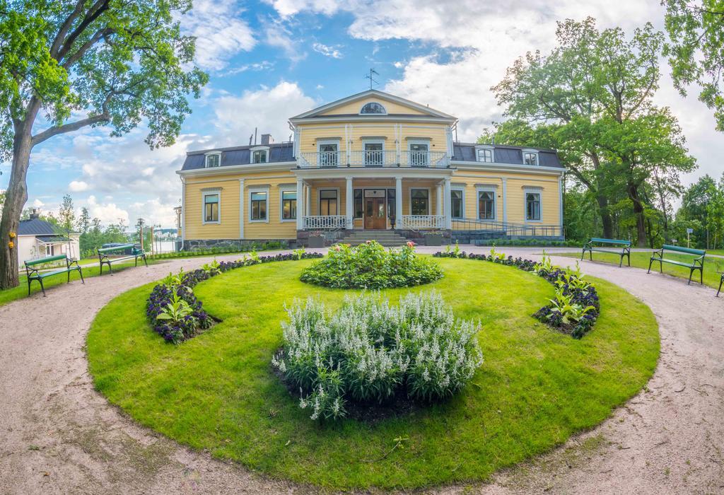 Mukkulan Kartano Hotel Lahti Buitenkant foto