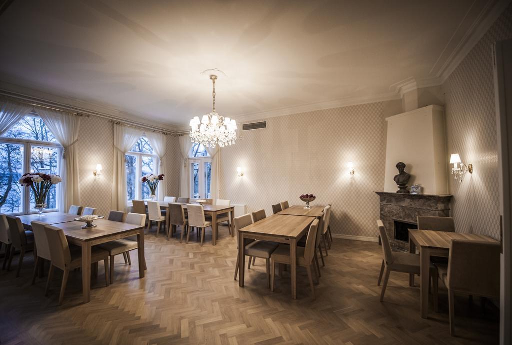 Mukkulan Kartano Hotel Lahti Buitenkant foto