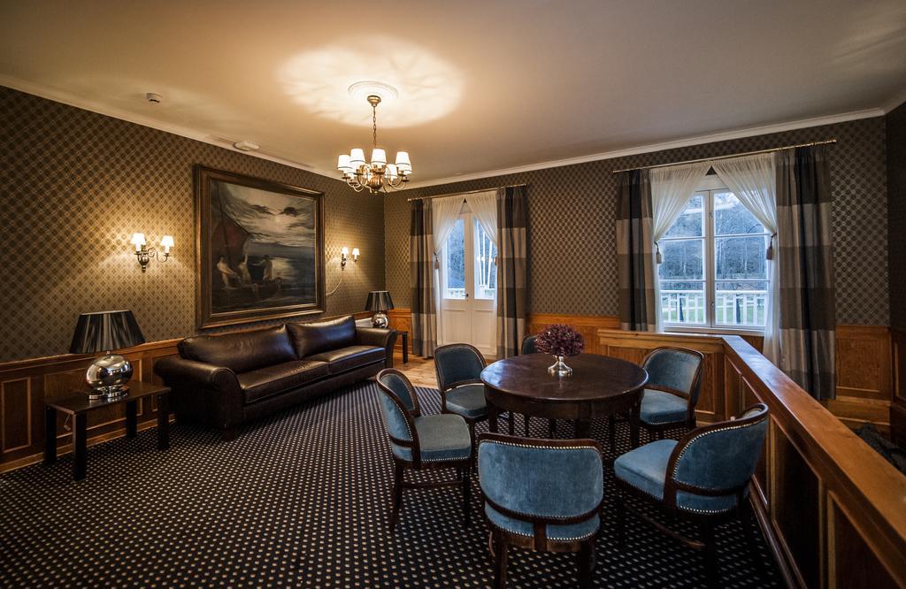 Mukkulan Kartano Hotel Lahti Buitenkant foto