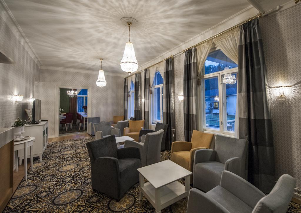 Mukkulan Kartano Hotel Lahti Buitenkant foto